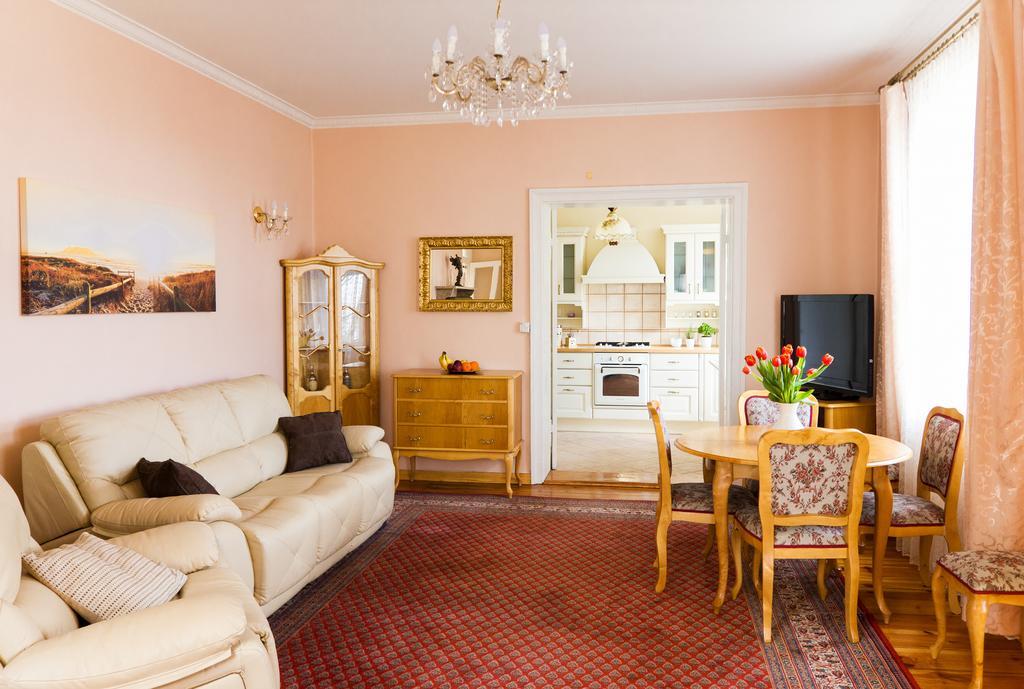 סופוט Apartament Sophie מראה חיצוני תמונה